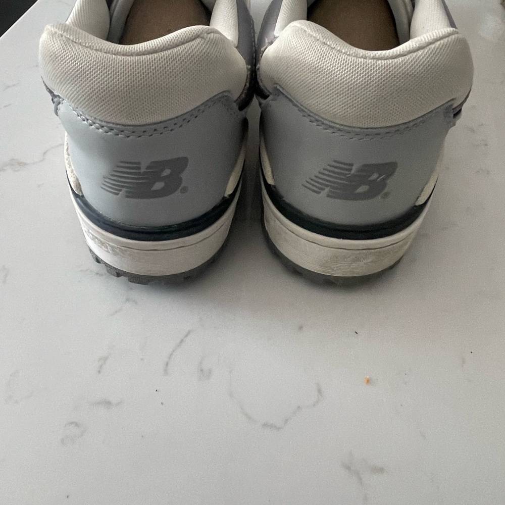 New Balance Men's White and Gray 550 Sneakers - Picture 3 of 5